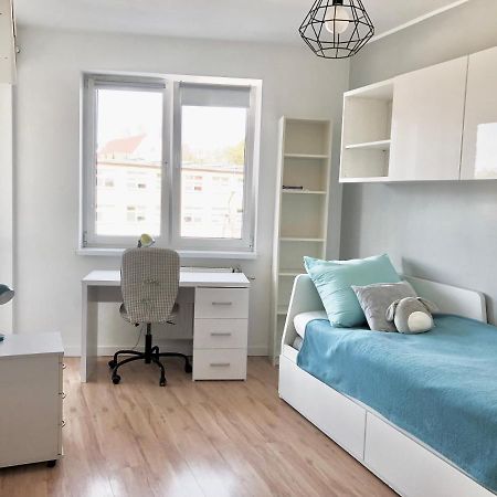Апартаменты Apartament Family Wroclaw Z Klimatyzacja Parking Экстерьер фото